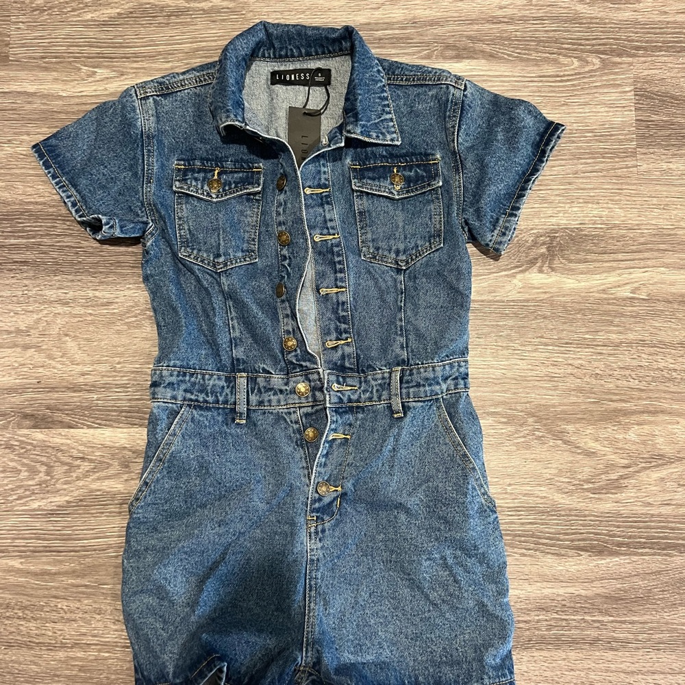 Princess Polly “U Know What’s Up Denim Romper”